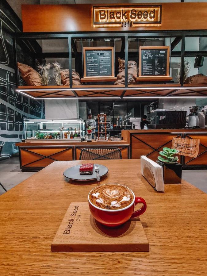 Three O Nine Hotel Beirut Eksteriør billede